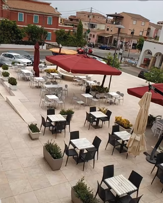 Pizzeria e Bar