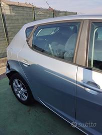 Porta posteriore dx SEAT IBIZA del 2010
