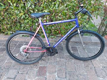 Bicicletta trekking, misura 26