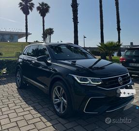 Volkswagen Tiguan 2.0 TDI 150 CV SCR DSG R-Line