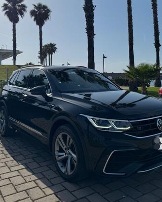 Volkswagen Tiguan 2.0 TDI 150 CV SCR DSG R-Line