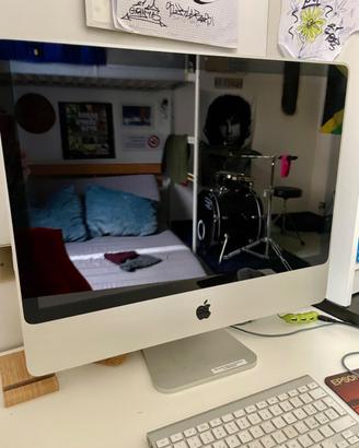 Apple iMac "Core 2 Duo" 2.8 24" (Early 2008)