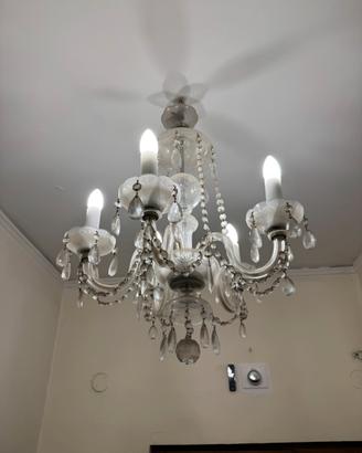 Lampadario di cristallo del novecento