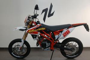 Suzuki Valenti N01 50