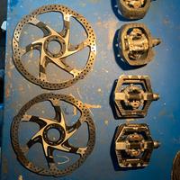 Pedali shimano, exustar, dischi trp