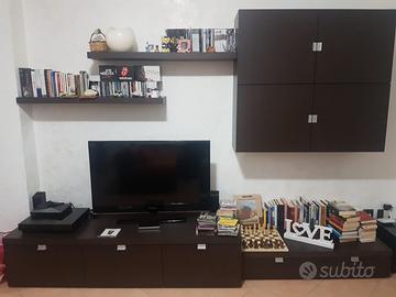 Parete soggiorno attrezzata