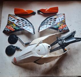 Plastiche KTM 2008-2011
