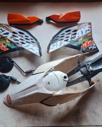 Plastiche KTM 2008-2011