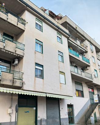 Appartamento signorile + ampio garage riserva idri