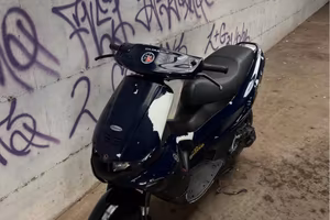 runner 50