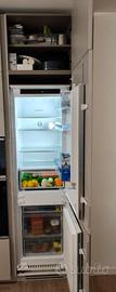 frigorifero combinato ad incasso BOSCH con mobile
