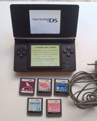 Nintendo DS Lite Nero + 5 Giochi + Caricatore