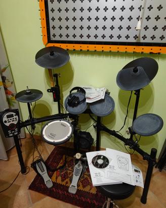Batteria elettronica Roland TD 11 pari al nuovo