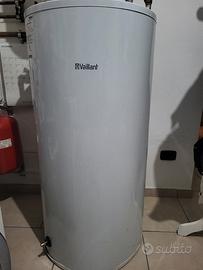 Accumulatore acqua Modello Vaillant pari al nuovo