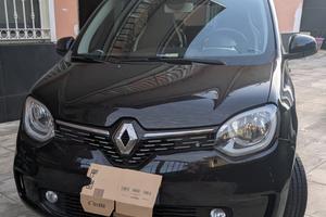 Renault Twingo 2019 – 86.000 km – Interni in pelle