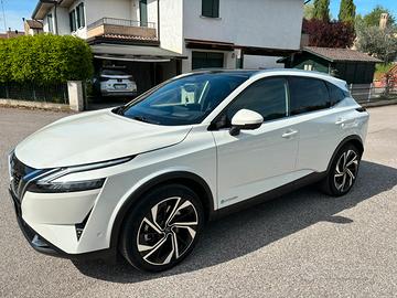 NISSAN QASHQAI Mild Hybrid 158 Automatico 2WD