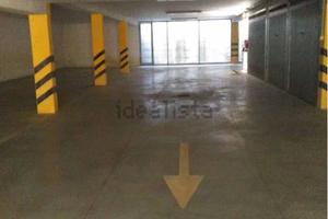 Box / Garage di 12 m² a Empoli
