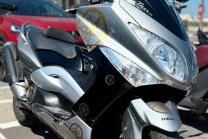 Yamaha tmax 500