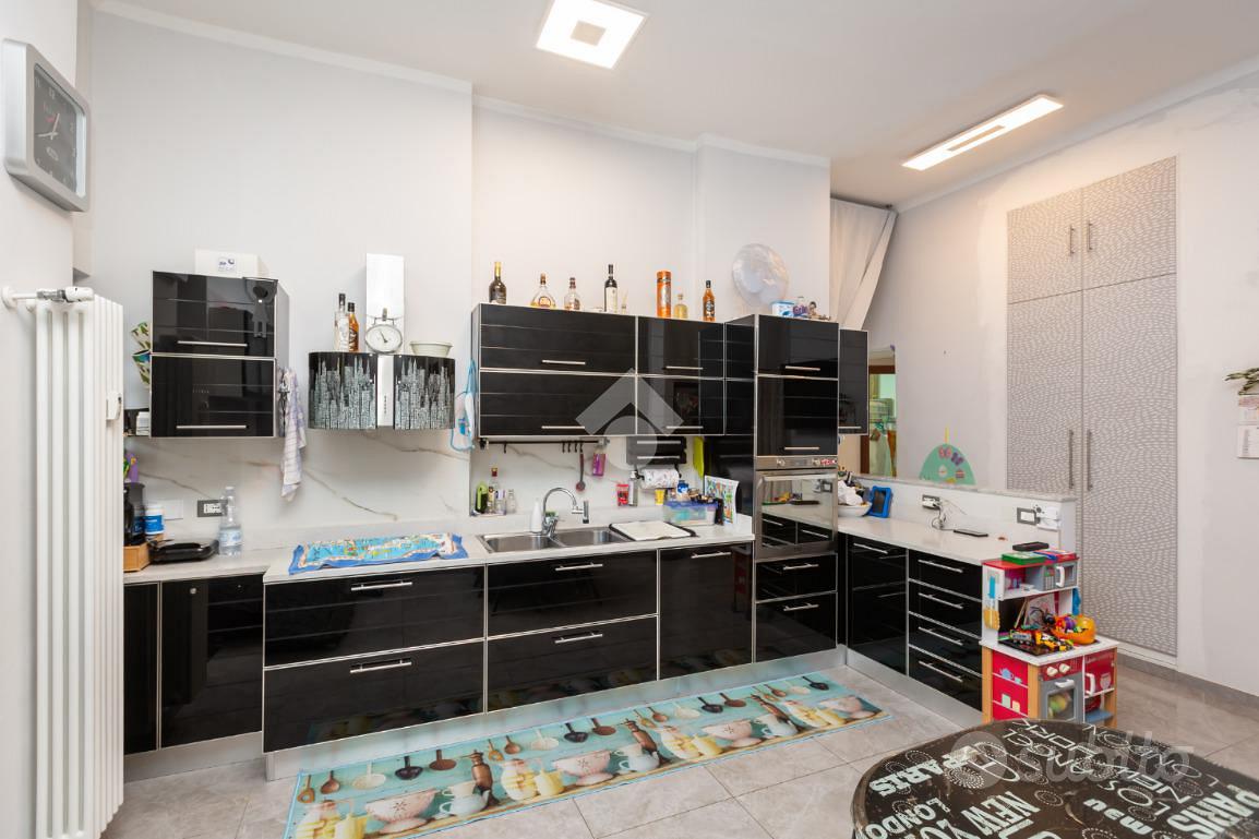 Apartment in Torino, Alta Parella, Circoscrizione 4 - Vista 4