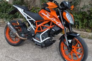 KTM DUKE 390 (LEGGERE BENE)