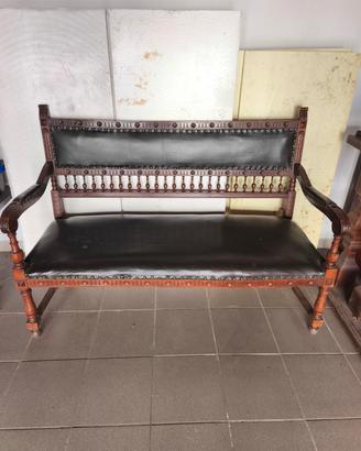 divanetto stile Umbertino 