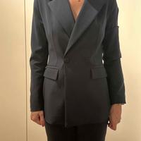 Vestito giacca e pantalone blu