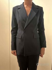 Vestito giacca e pantalone blu