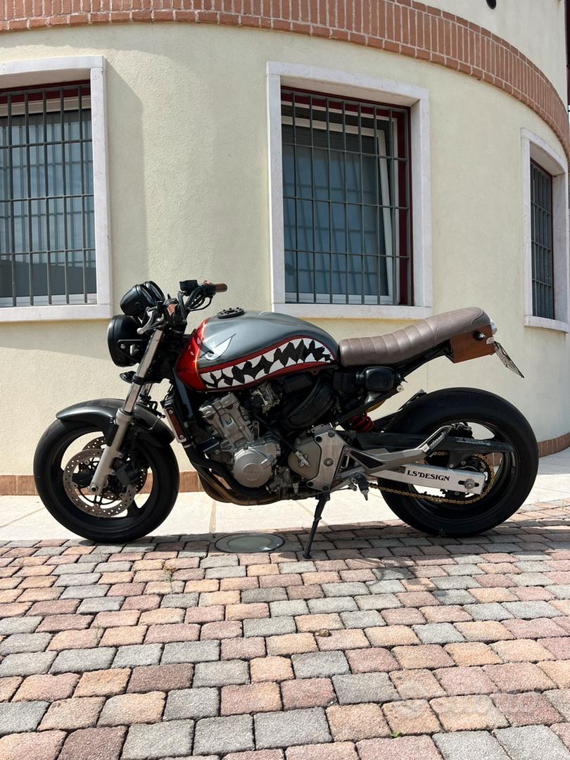 Cafe Racer Honda Hornet 2006 Usata Honda Hornet 600 Cafe' Racer