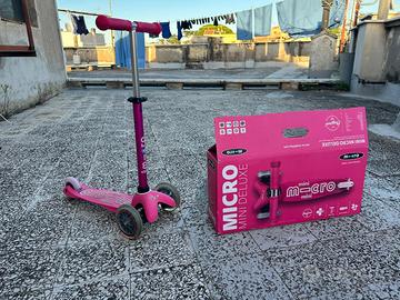 Monopattino Micro Mini Deluxe rosa