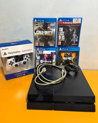 PlayStation 4 con joypad nuovo. Perfettamente fun