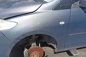 CHEVROLET MAZDA 5 2011 PARAFANGO ANTERIORE SX