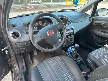 Fiat punto evo Benzina/GPL 2011 145k km 3 porte