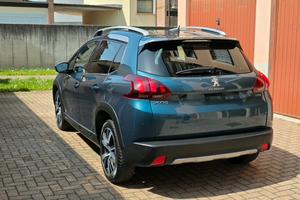 peugeot 2008 Allure 1.2 turbo benzina automatico 