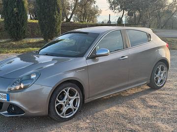 Alfa Romeo 2.0 JTDM 140cv 2011 Prezzo Trattabile