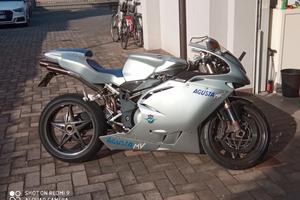 MV AGUSTA 750 F4