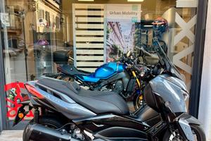 Yamaha X-Max 300 Tech Max, 12 mesi garanzia, tagli