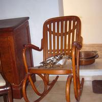 Thonet sedia a dondolo