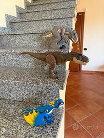 Dinosauri giocattolo