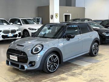 MINI Cooper S 2.0 Hype 5pt. Kit JCW Auto-18"-LED