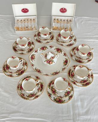 Servizio da tè Royal Albert “Old Country Roses”