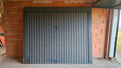 Basculante Ballan 300 x 245