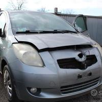 TOYOTA YARIS 1.4 , 1ND TV ,GASOLIO anno 2008