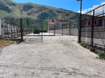piazzale terreno