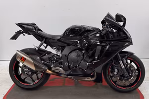 Yamaha YZF R1 PROMO AGOSTO È ARRIVATA!