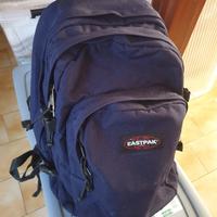 zaino eastpak blu