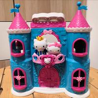 CASTELLO HALLO KITTY  + personaggi 