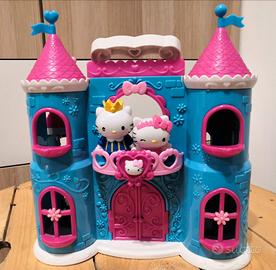 CASTELLO HALLO KITTY  + personaggi 