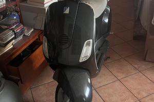 Vespa 50 LX