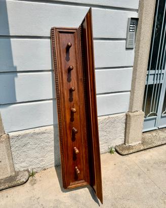 Attaccapanni in legno