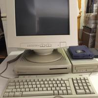 Privato vendeApple Macintosh LC II 1991